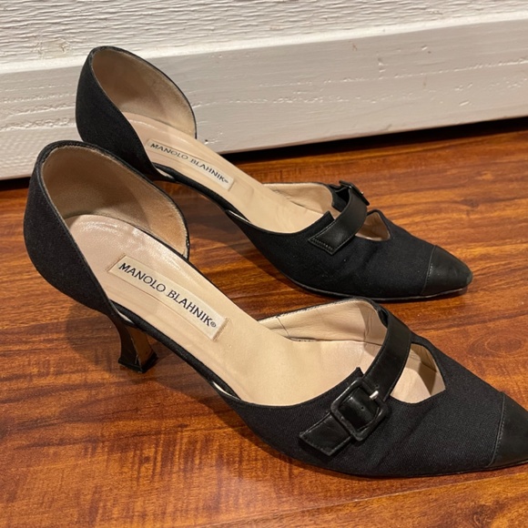 Manolo Blahnik Linen and Leather Kitten Heels - Picture 2 of 6